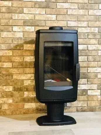 Дров’яна чавунна буржуйка Plamen Aria | Піч-камін для будинку, котеджу