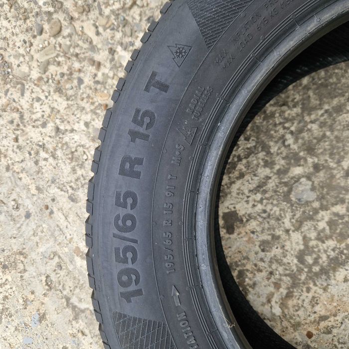 Зимові шини, резина 195 65 R15 Continental 2шт.