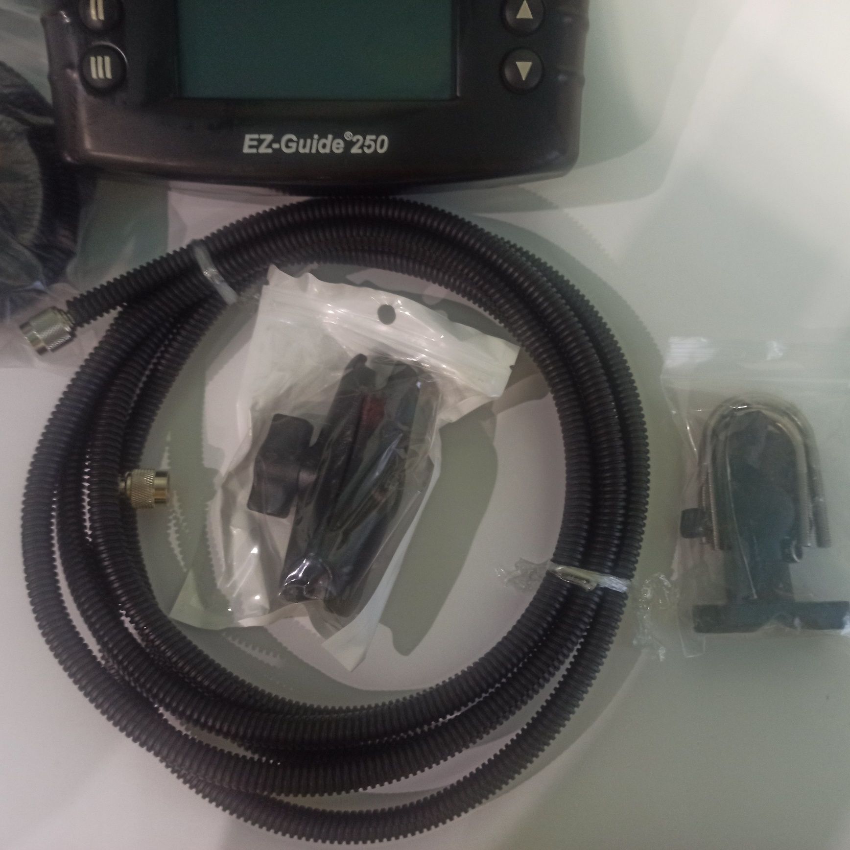 Trimble Трімбл 250 для обприскувача, розкидача добрив, трактора
