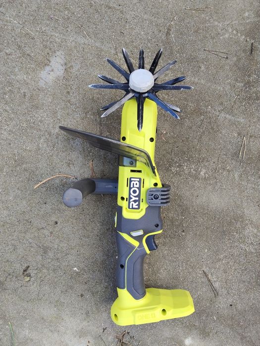 Glebogryzarka Ryobi One 18V