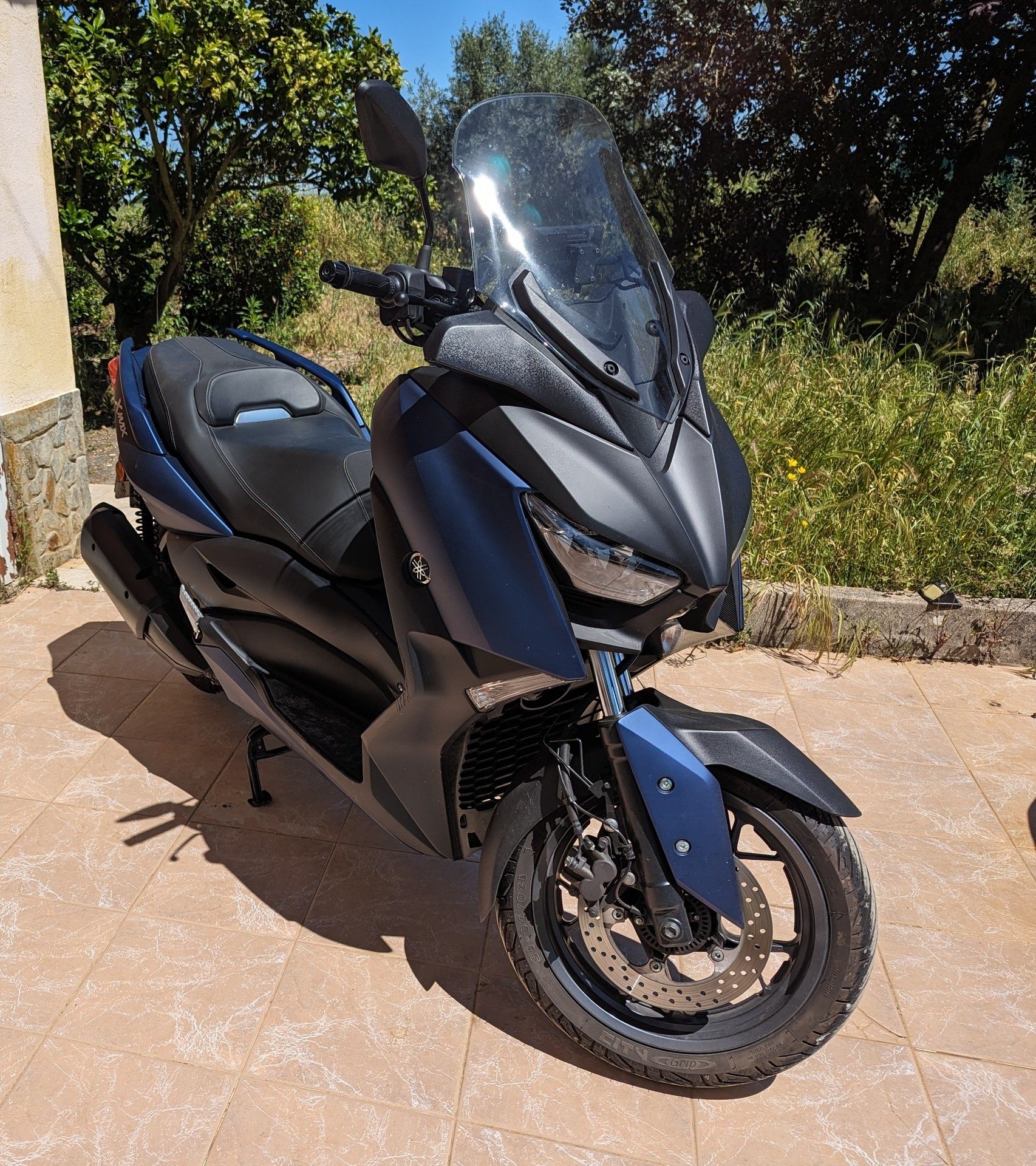 Yamaha XMax 300 (poucos KMs e ABS)