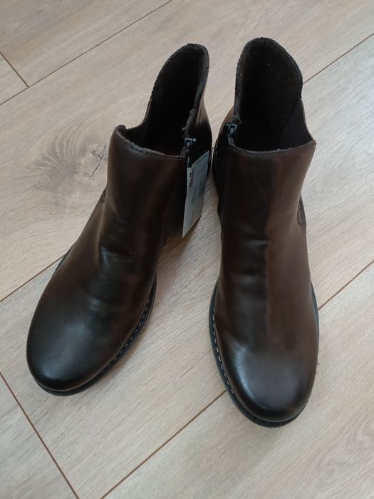 Buty damskie botki