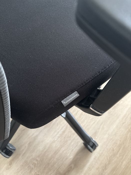 Cadeira escritório Autonomous