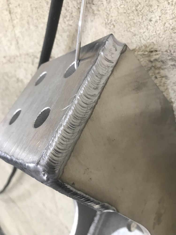 Realizo enchimentos ou trabalhos em aluminio TIG