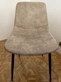 Krzesła komplet 4 , możliwa sprzedaż pojedyncza