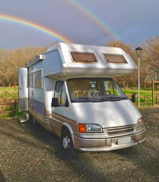 Autocaravana Laika Ecovip 2, Ford Transit 2.5 TD, Série Ouro,6 lugares