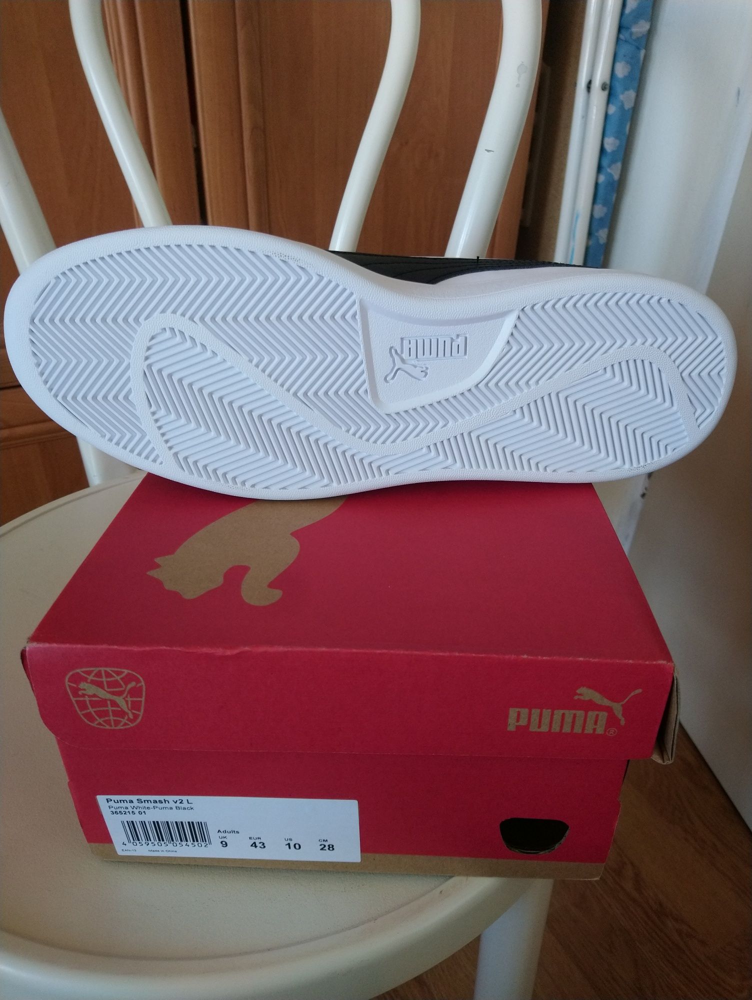 Nowe buty męskie Puma rozmiar 43