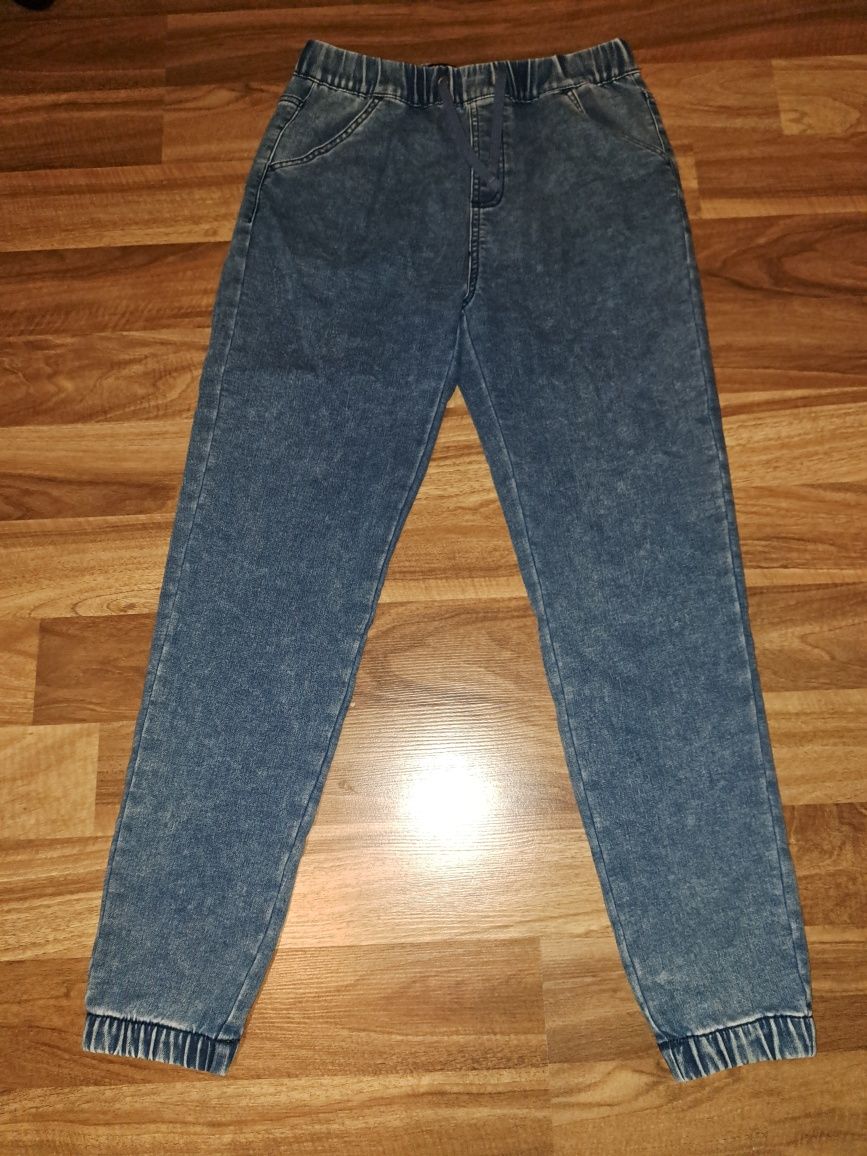 Cropp jeansowe joggery spodnie r. 38 M damskie