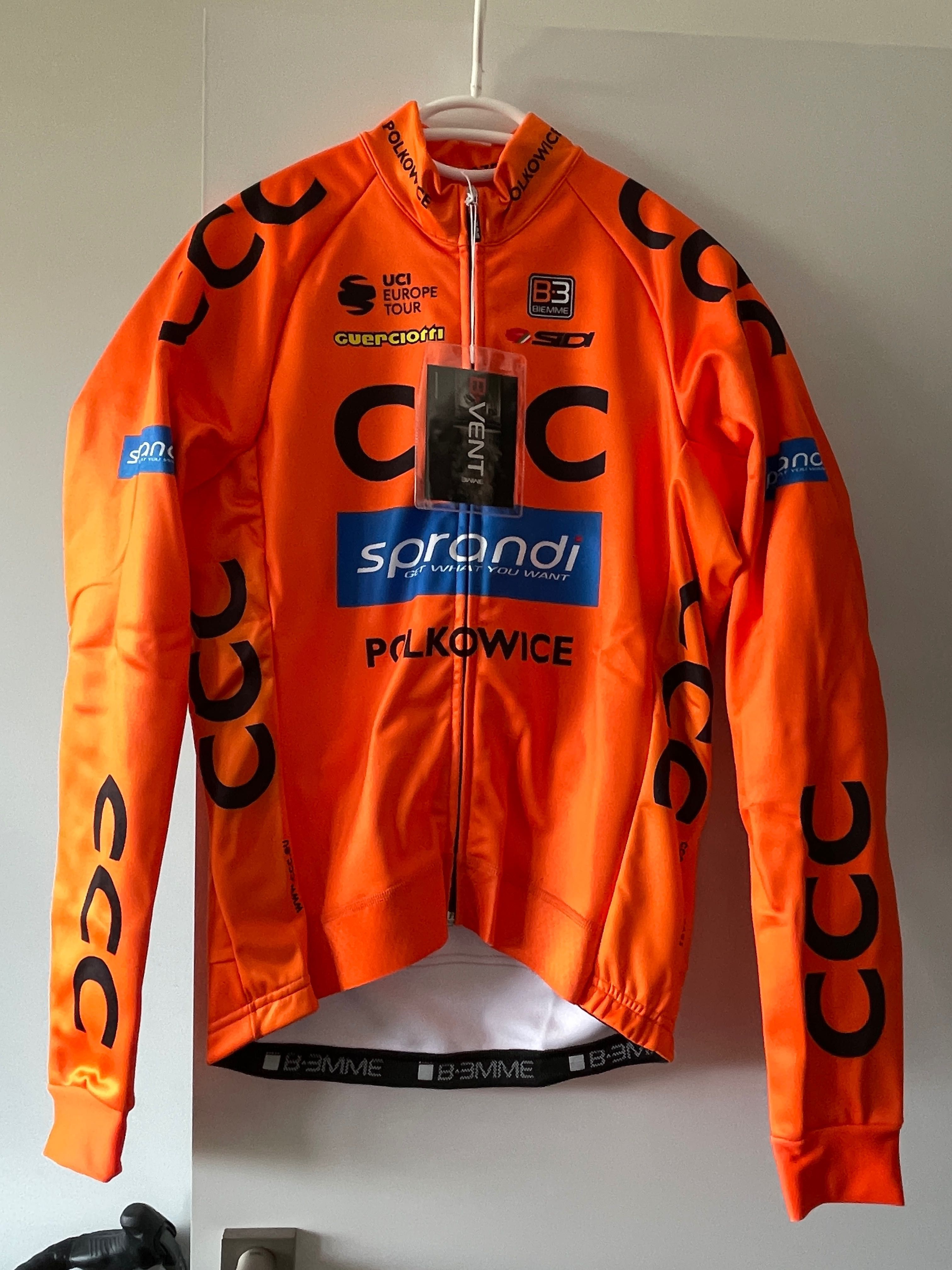 Nowa kurtka zimowa kolarska rowerowa CCC / r.S-M / biemme
