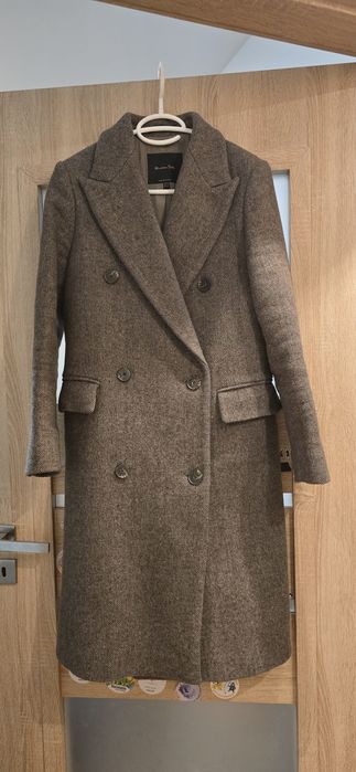 Wełniany płaszcz Massimo Dutti