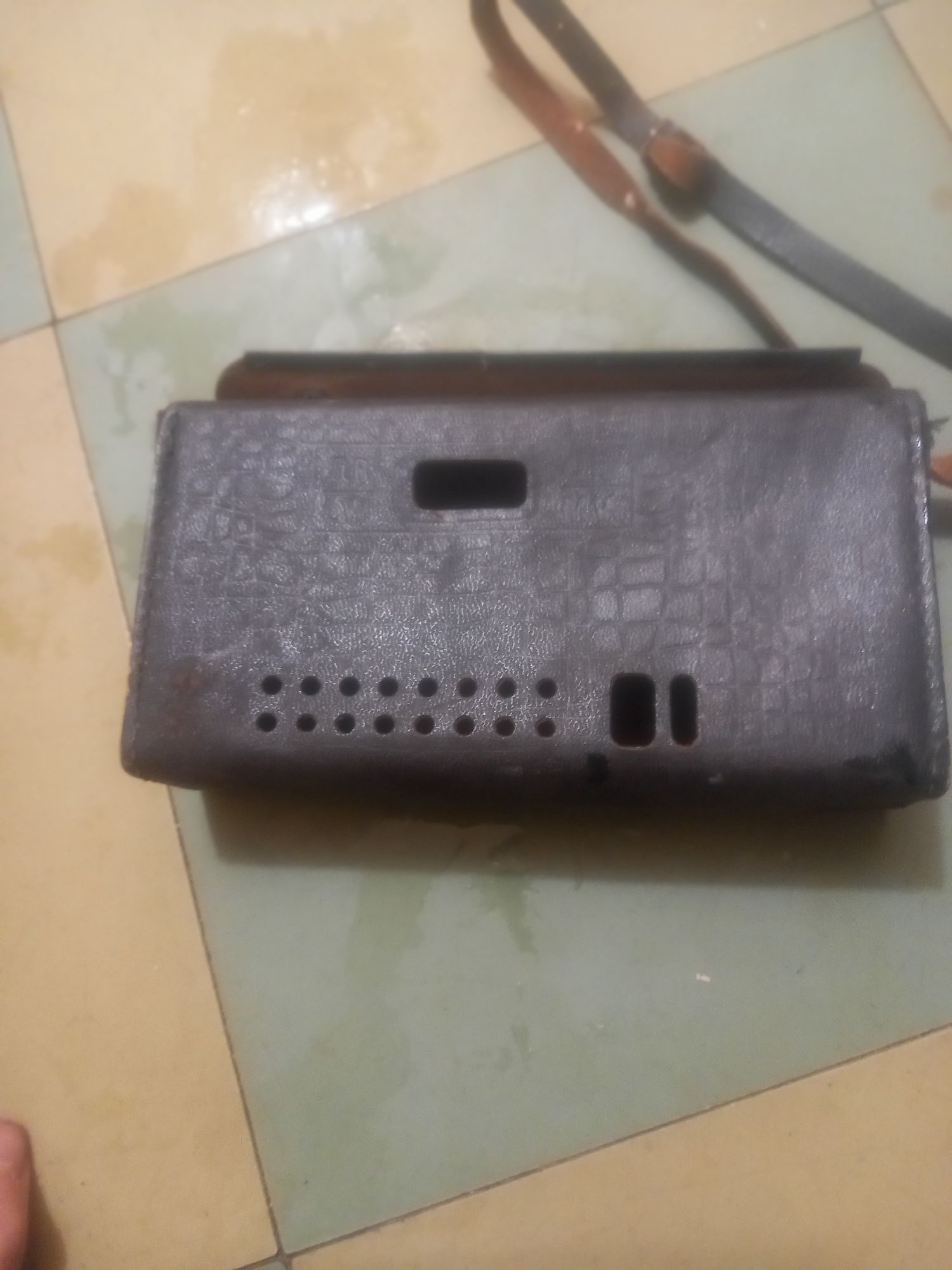 Продам радио с чехлом