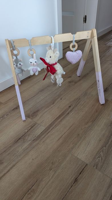 Baby gim stojak edukacyjny drewniany