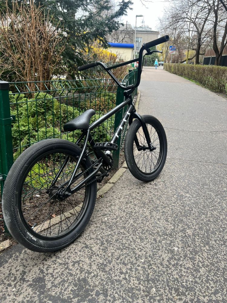 BMX CULT ACCESS Rower wyczynowy