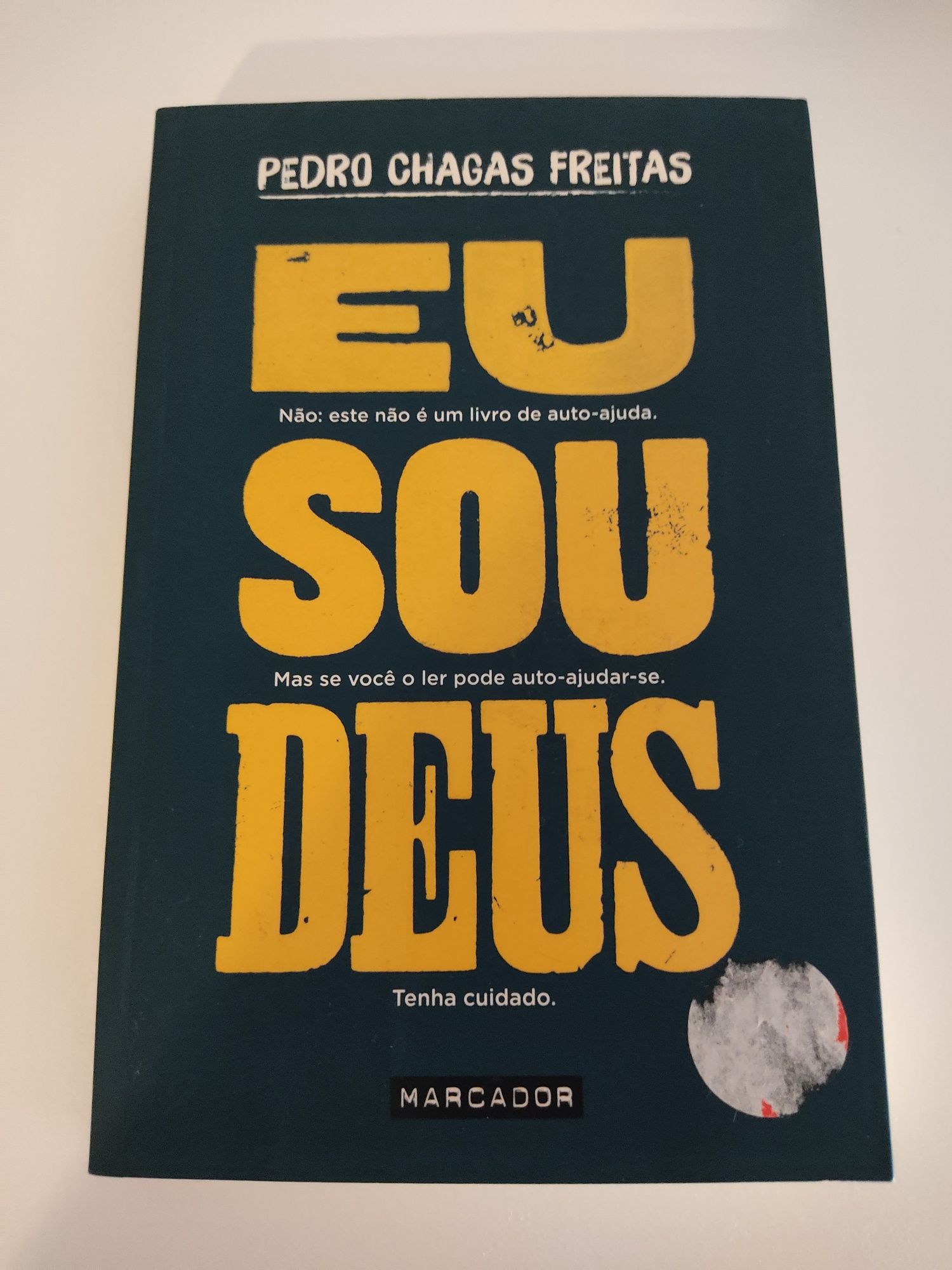 Livro "Eu Sou Deus"