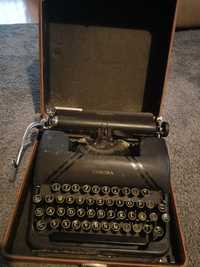 Stara maszyna do pisania Sterling Corona