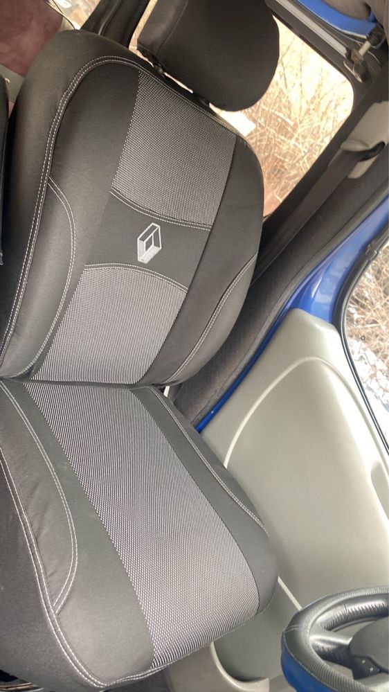 Авточехлы на RENAULT Kangoo 1,2/Megan 2,3/ Scenic/ Fluence/Duster