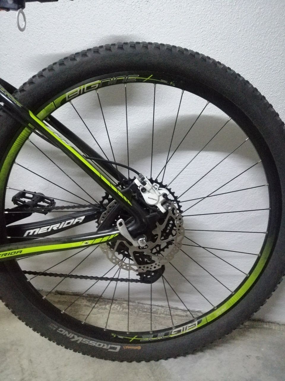 Bicicleta de BTT em Carbono roda 29. (NEGOCIÁVEL)