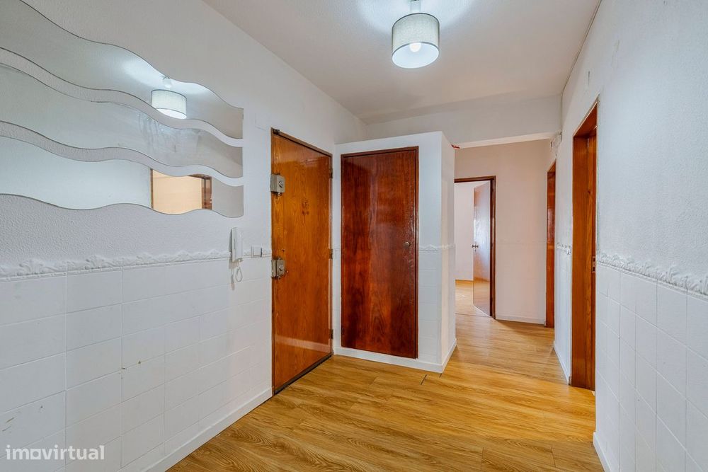 Apartamento T3 à Venda na Moita