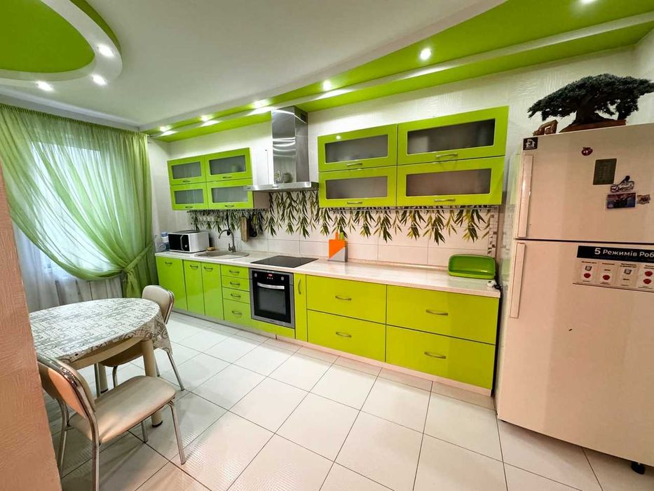 Продам 3-к квартиру (100м2)  в ЖК Олимпик-2, ж/м Слобожанское/Днепр