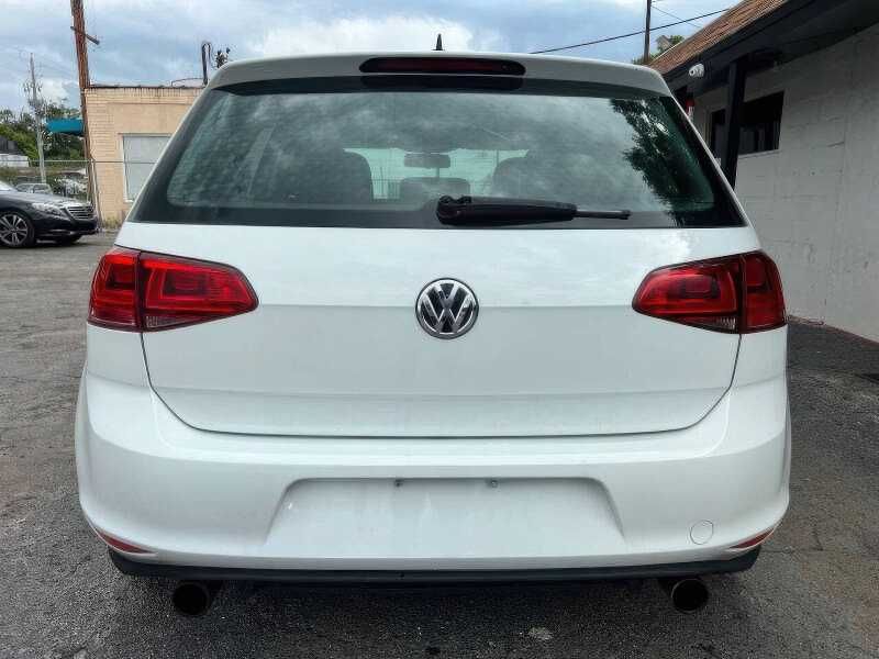 2015 Volkswagen Golf TSI SE
