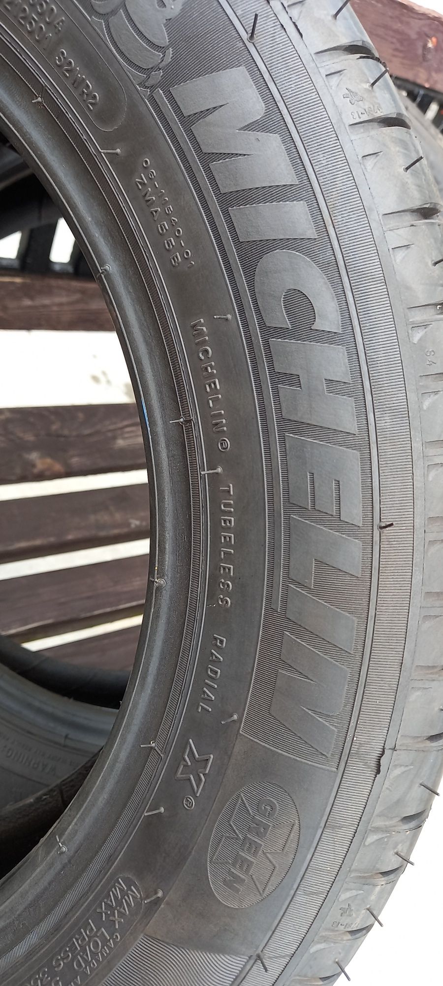 2x opony letnie 185/60R15 Michelin nowe