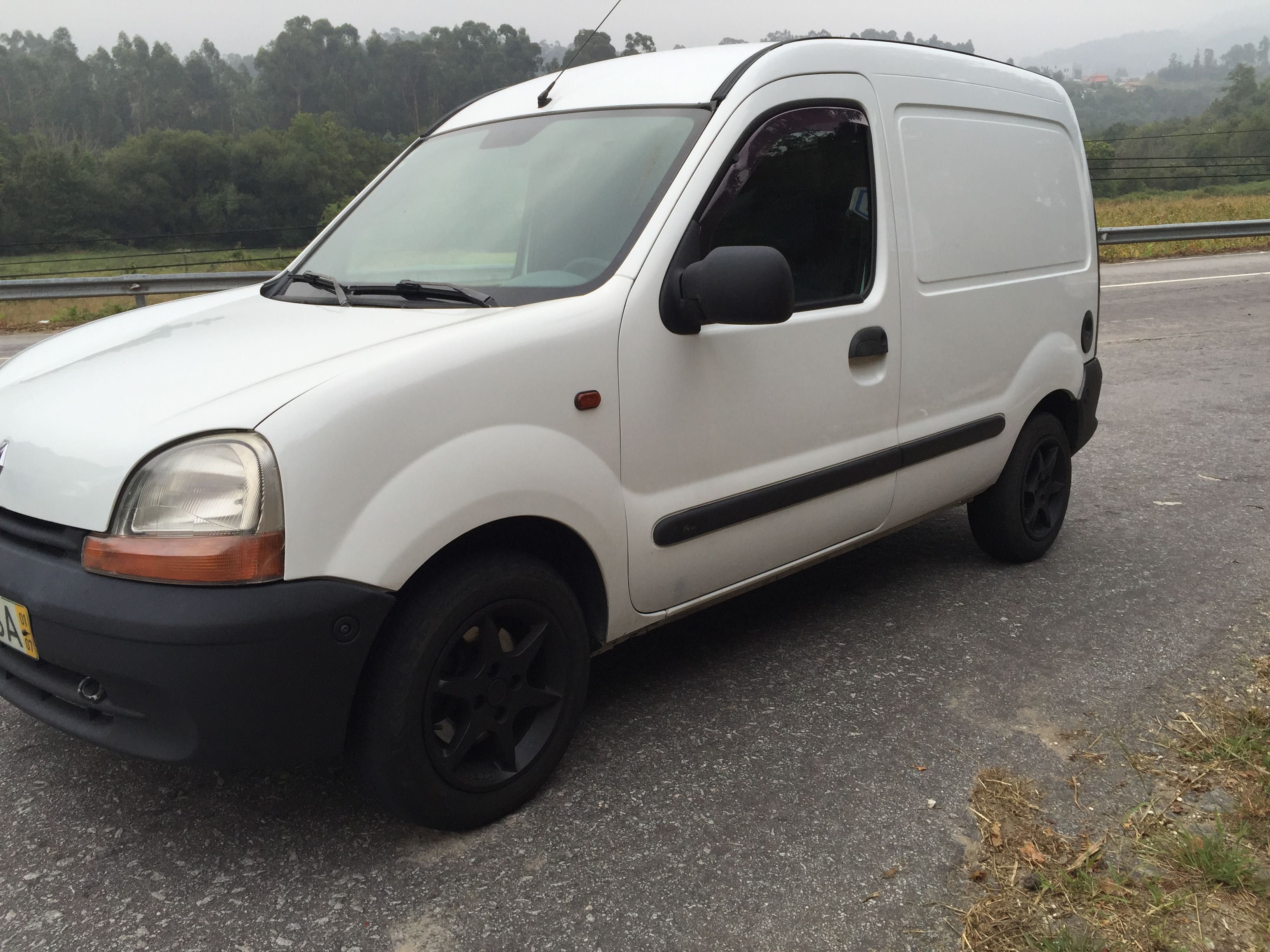 RENAULT KANGOO 1.9 - P/Peças