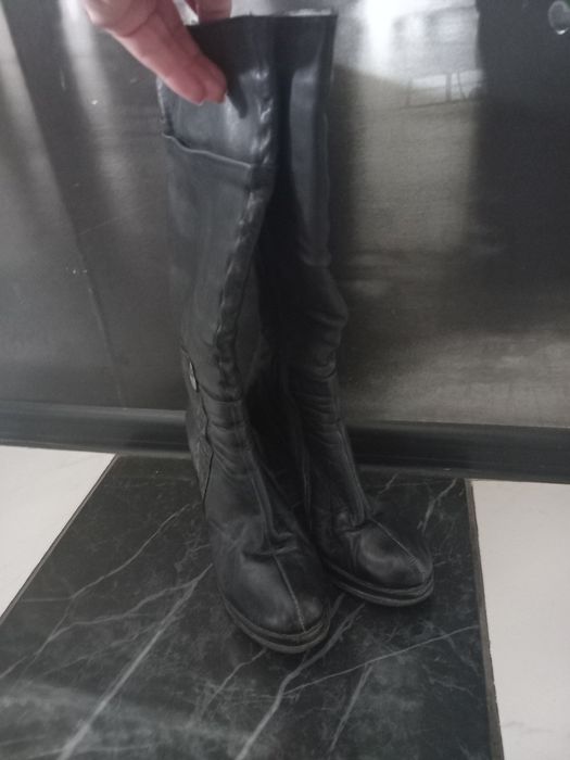 Чоботи жіночі демісезонні.
