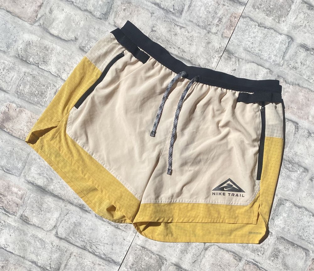 Яркие шорты NIKE Trail для спорта/бега/в зал новые коллекции