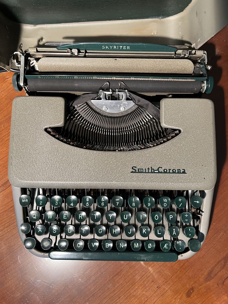 Smith Corona skyriter