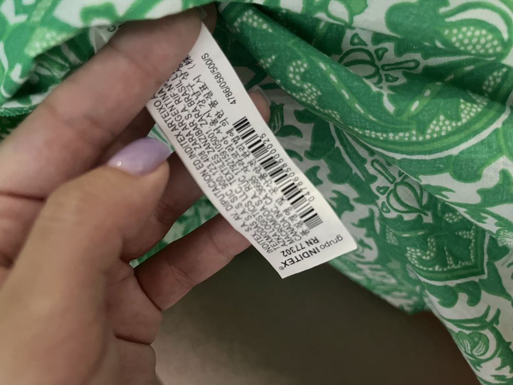 Сукня ZARA зелена з орнаментом