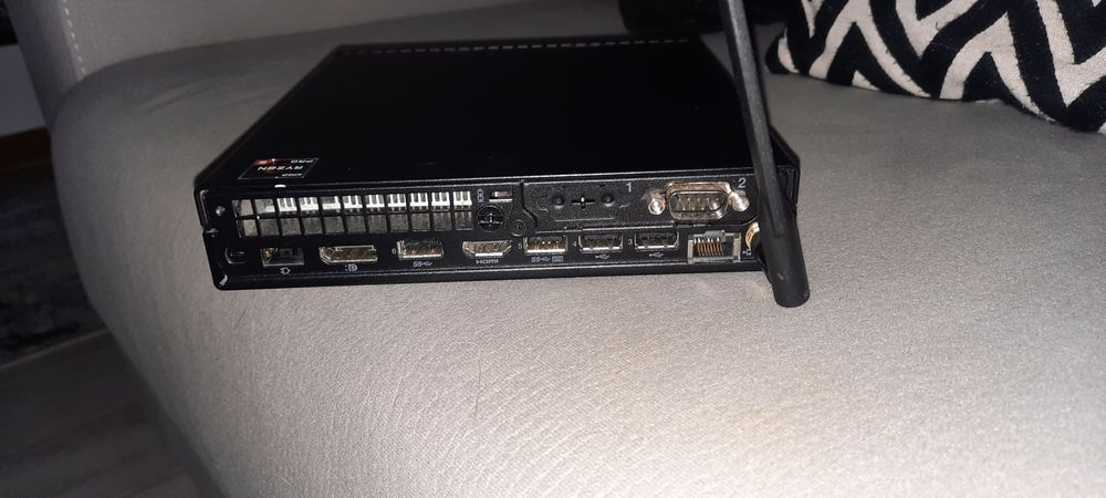 Pc lenovo ThinkCentre M75q gen 2