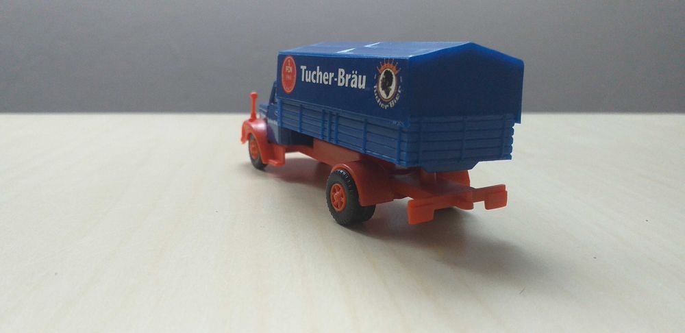 Ciężarówka Scania Vabis 1968 1:87 H0 makieta diorama kolekcja