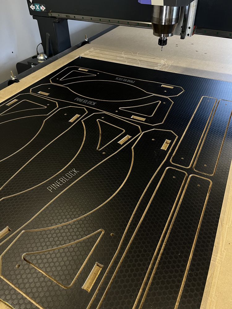 Frezowanie CNC-cięcie/grawerowanie laserem CO2-druk 3D-projektowanie