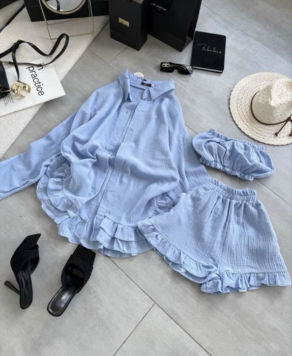 Жіночий мусліновий костюм