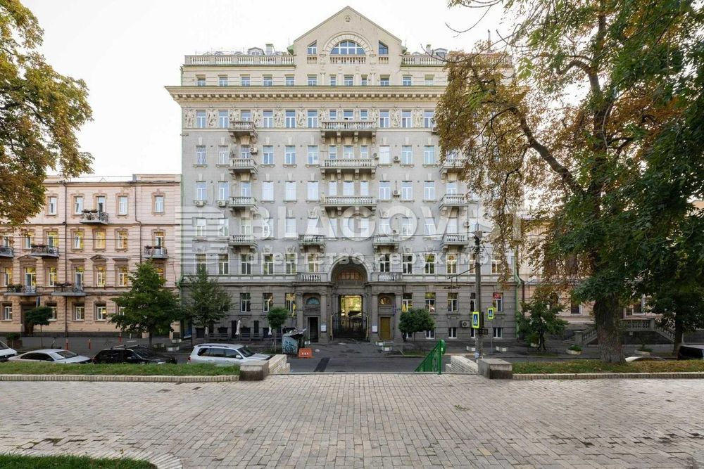 85м2 3к Терещінківська парк Шевченка Бессарабський ринок Н-3,7м