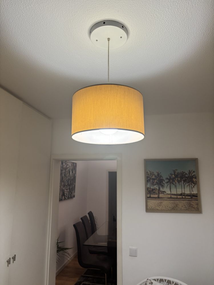 4 candieiros sala jantar e de estar e casa de banho