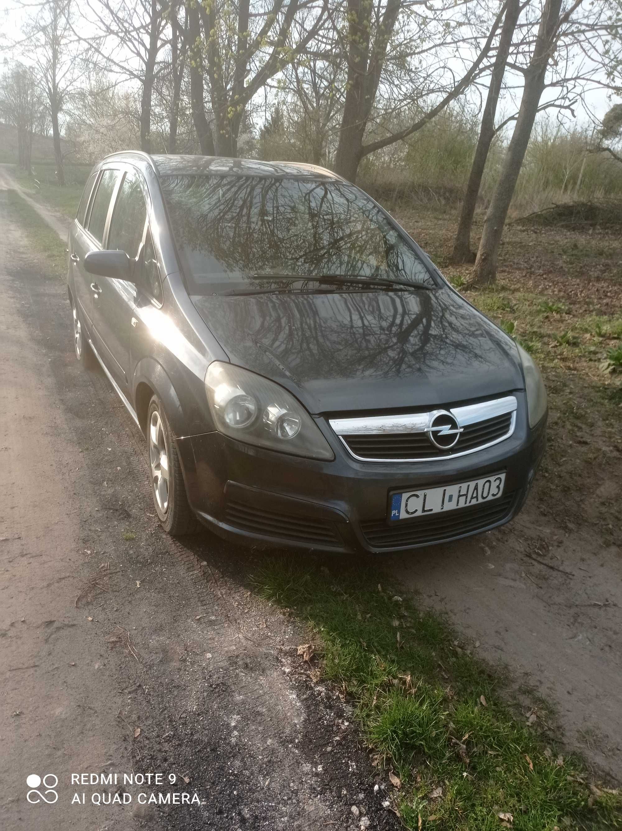 Opel Zafira b 1.8 benzyna/ gaz