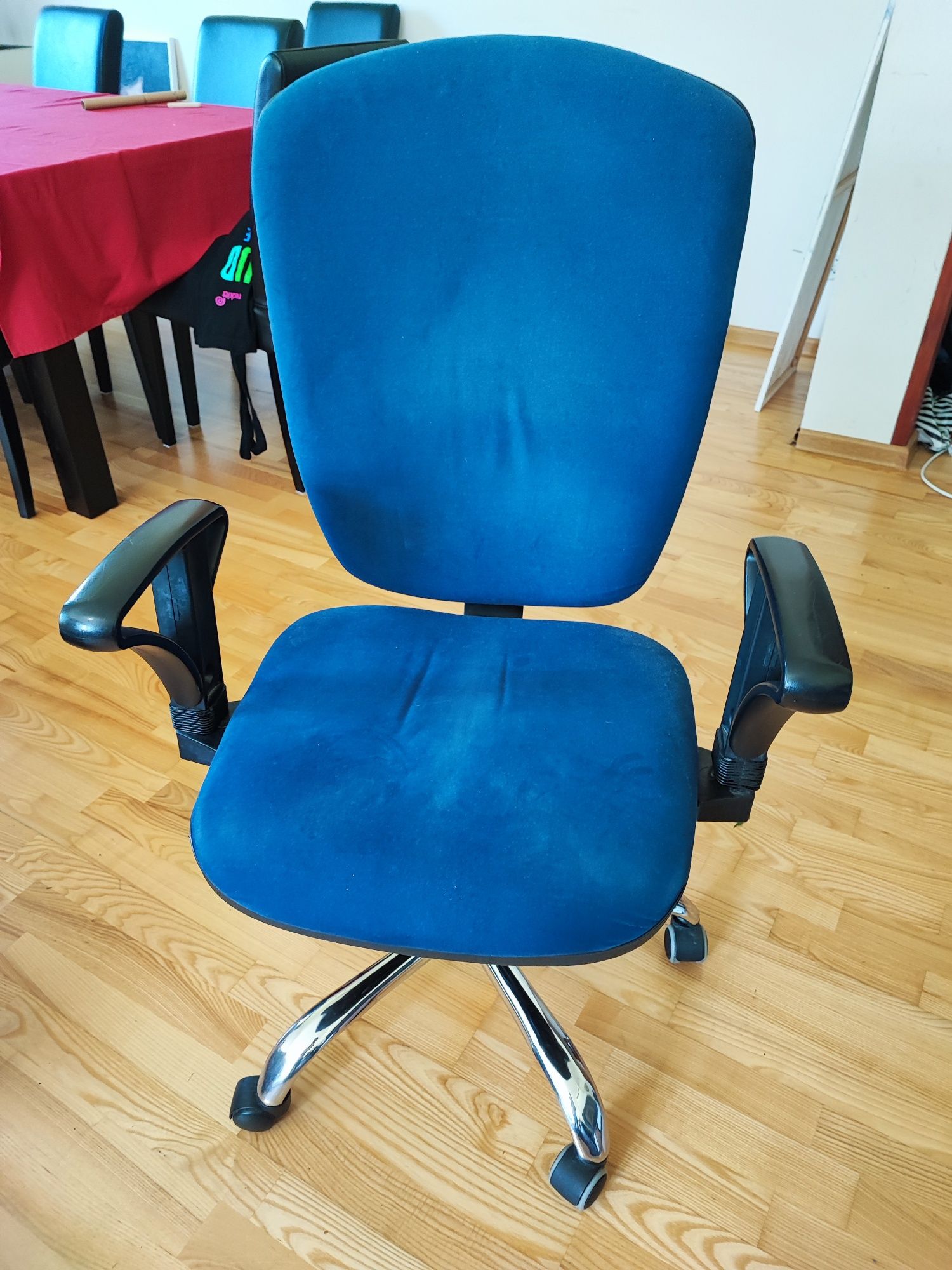 Krzesło fotel biurowy biurkowy