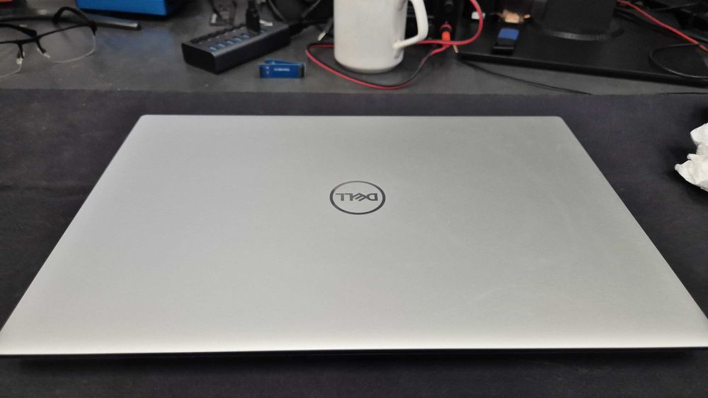 Laptop Dell XPS 15 9510 I7-11800H 32GB 1024SSD RTX 3050Ti