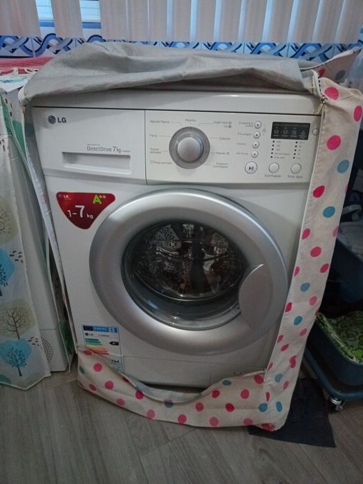 Máquina de lavar roupa LG
