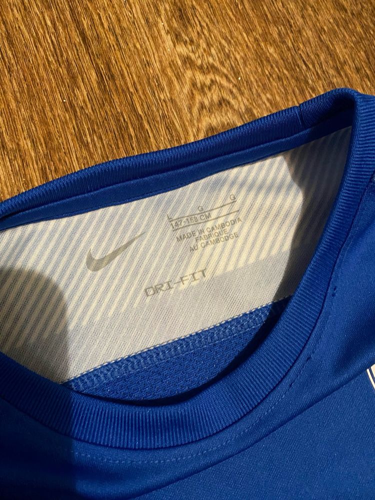 Спортивная кофта Nike