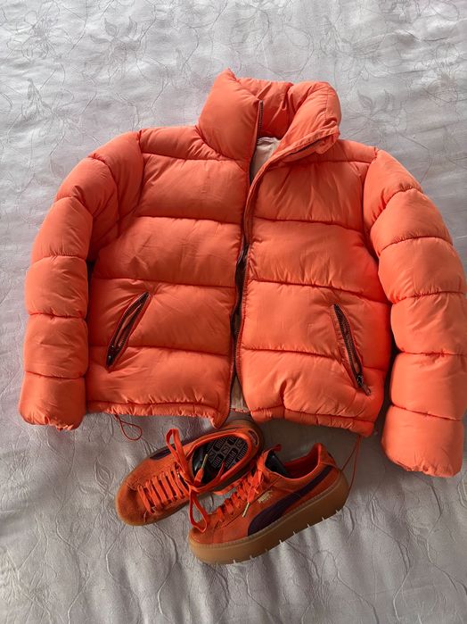 Яскравий комплект кросівки puma та куртка