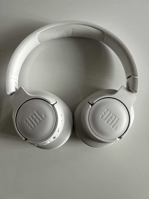 Słuchawki nauszne JBL Tune 720BT