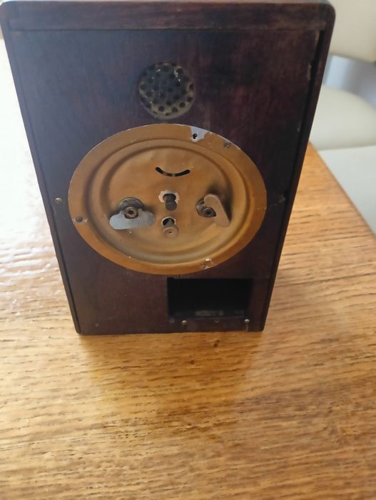 Stara skarbonka budzik