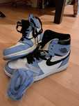 Air Jordan 1 Retro High University Blue