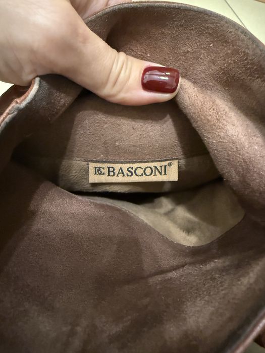 Жіночі шкіняні осінні чоботи. 37 розмір.