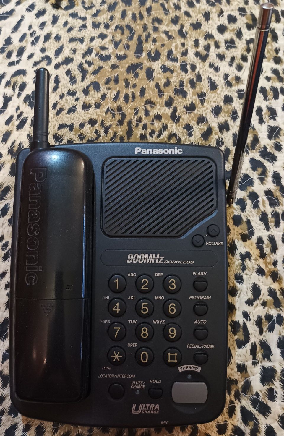 радіотелефон Panasonic КХ-ТС911-В