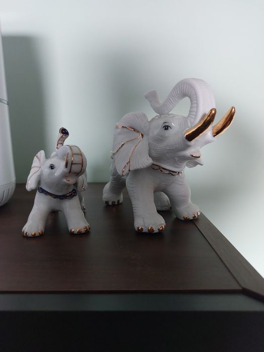 2 słoniki ceramiczne, pozłacane