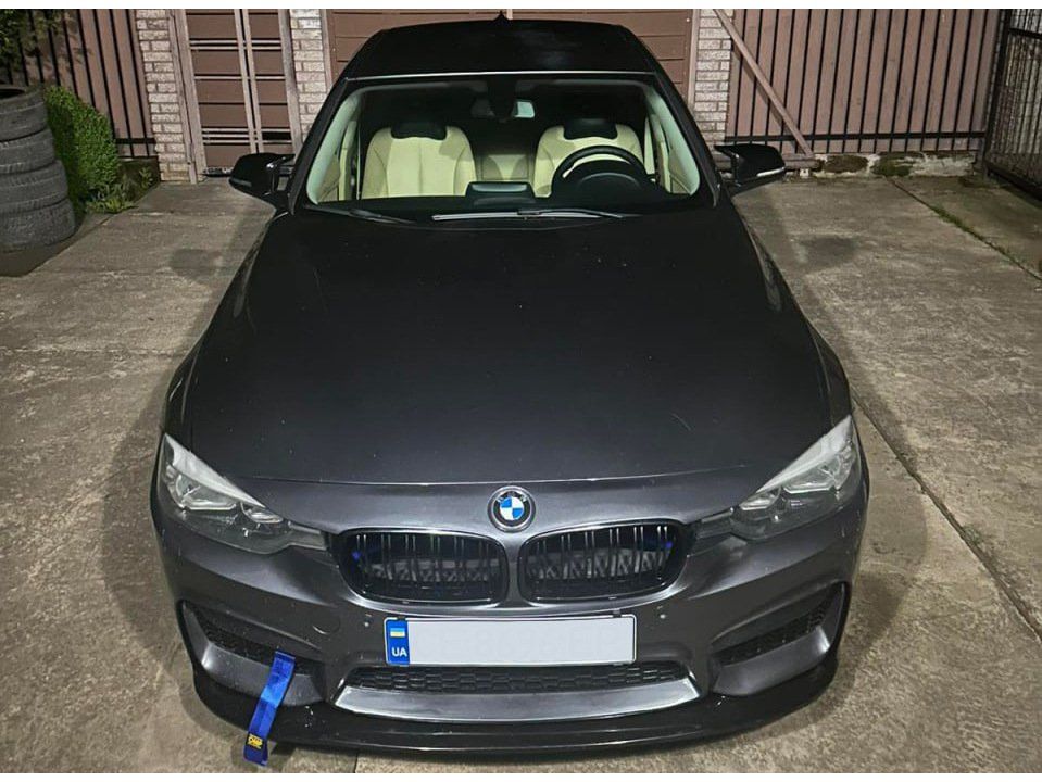 BMW 3-series F30 M3 Накладка на передній бампер DPT Lip V-2 (чорна)