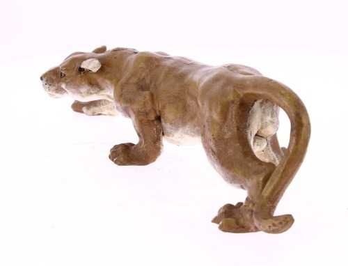 TIGRE, ESCULTURA - EM FERRO PINTADO . DIM: 40 CM